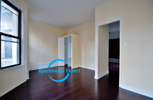 554 West 148th St - Photo 1