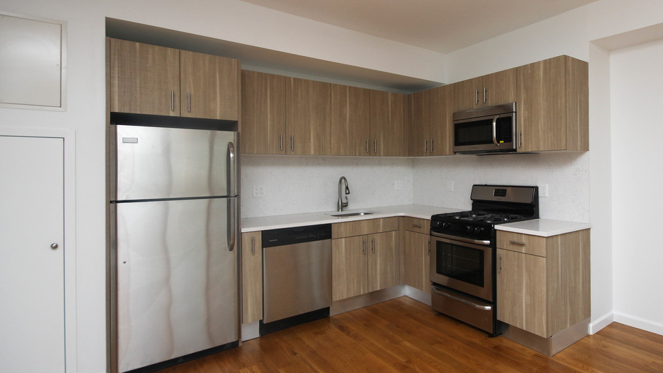 618 Bushwick Avenue - Photo 3