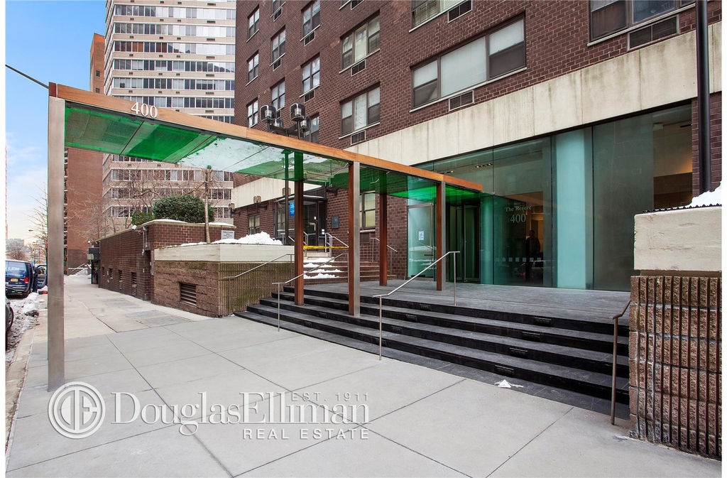 400 East 54th St - Photo 0