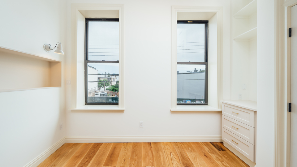 4-67 Woodward Ave, Queens NY, 11385 - Photo 2