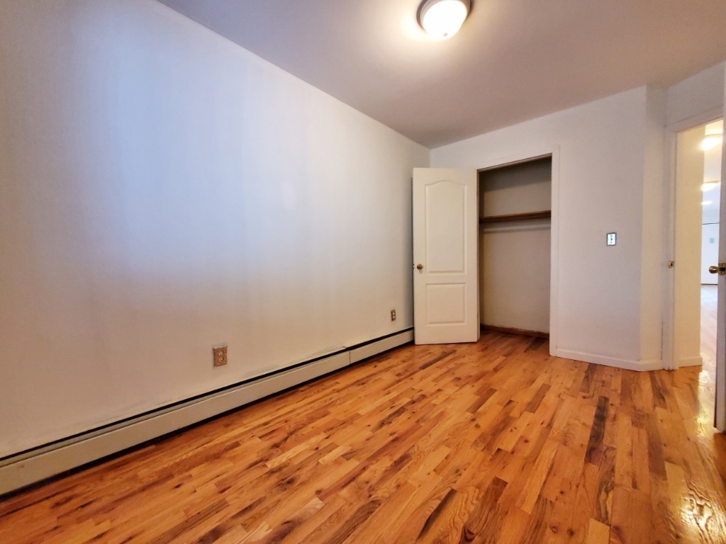 218 Lexington Ave  - Photo 5