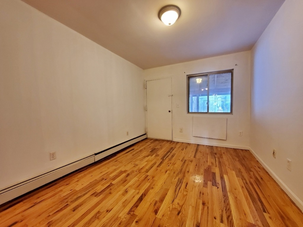 218 Lexington Ave  - Photo 6