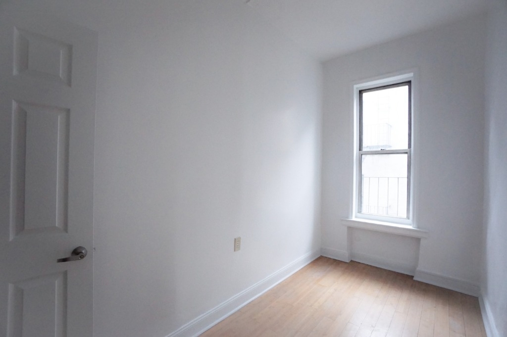 508 W 172nd Street - Photo 6