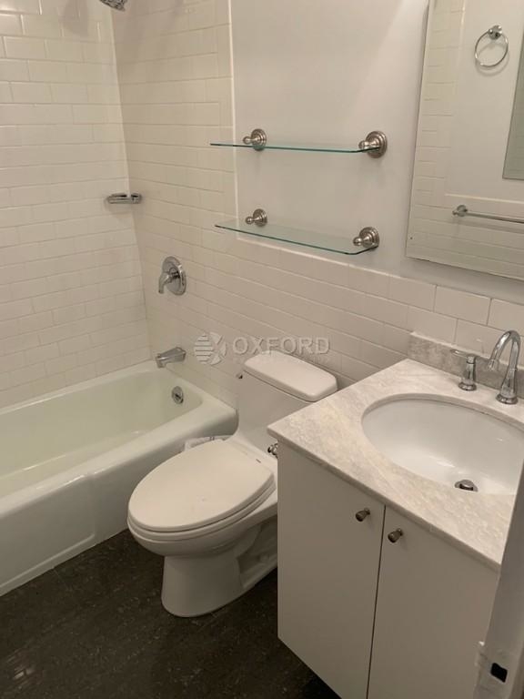 200 East 64th Street - Photo 2