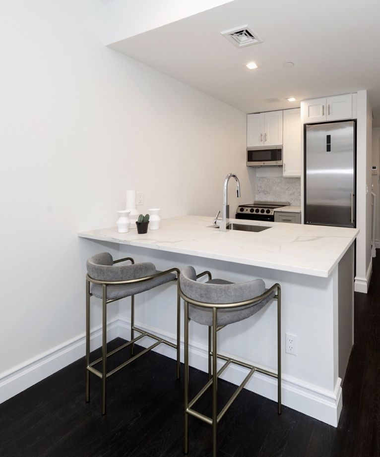 123a 7th Avenue - Photo 2