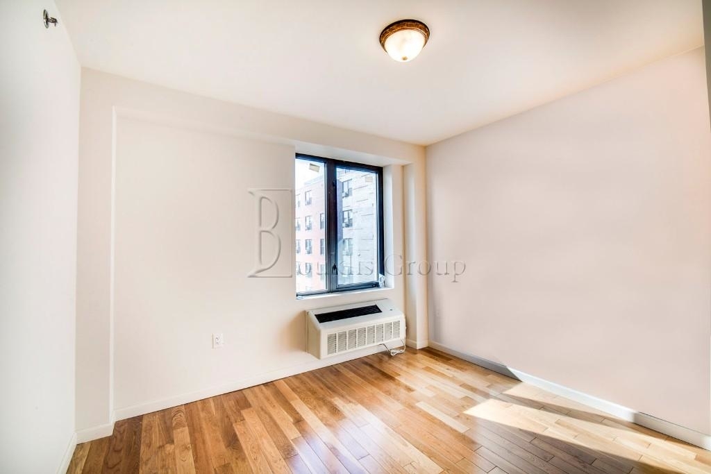 42 East 132nd Street - Photo 2