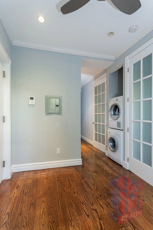 326 E 35th - Photo 2