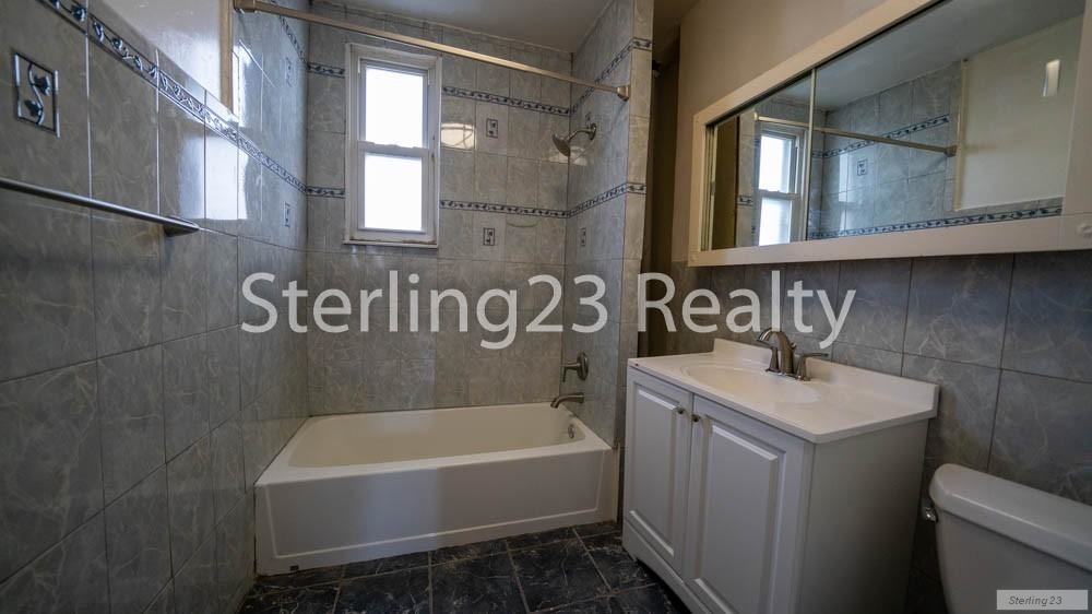 23-68 36th Street - Photo 7