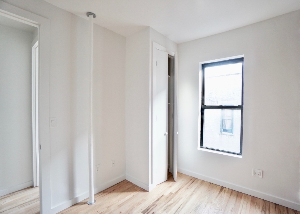 630 W 139th Street - Photo 6