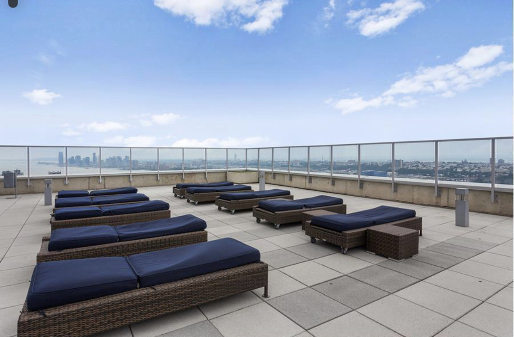 635 West 42nd Street #19A - Photo 5