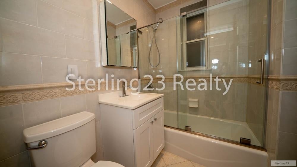 18-29 Ditmars Blvd - Photo 5