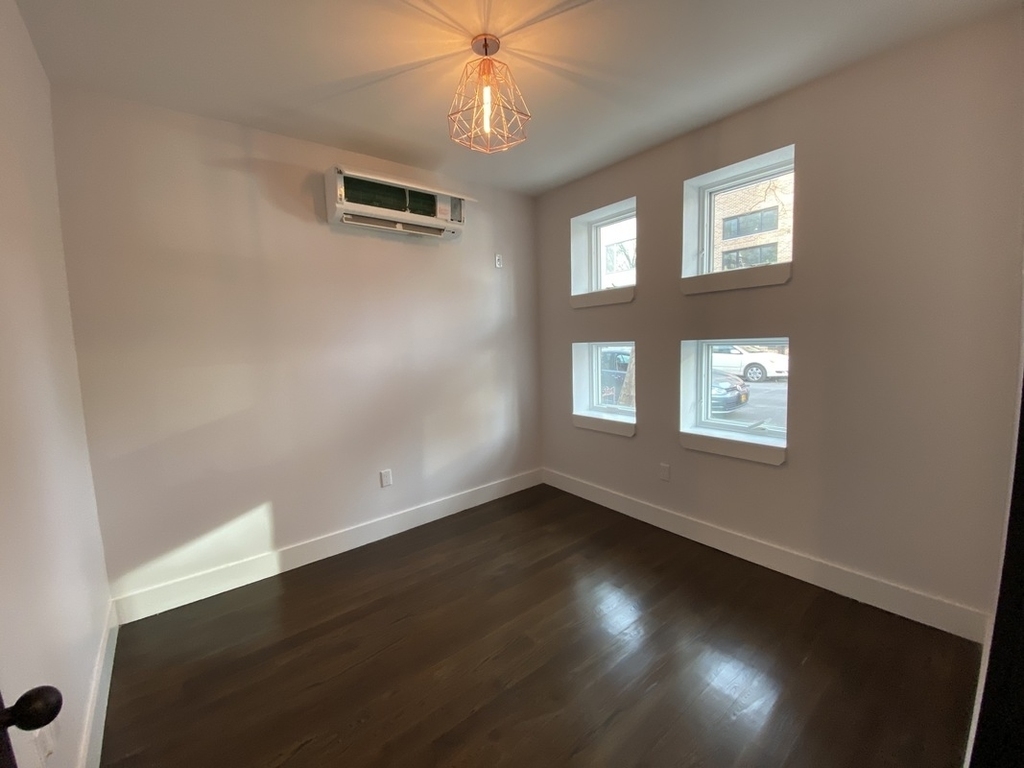 178 Skillman Avenue - Photo 1