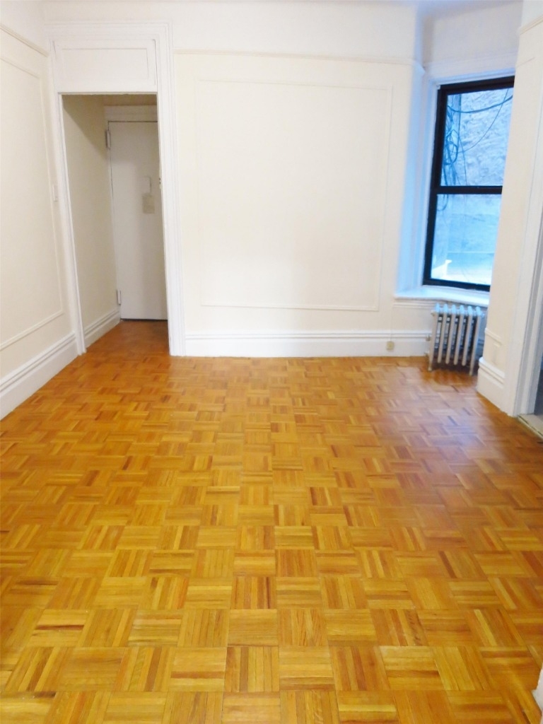 220 East 78th St - Photo 7