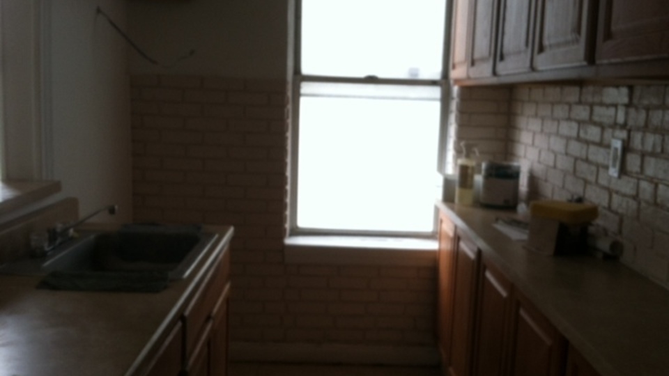 884 Bedford Ave - Photo 9