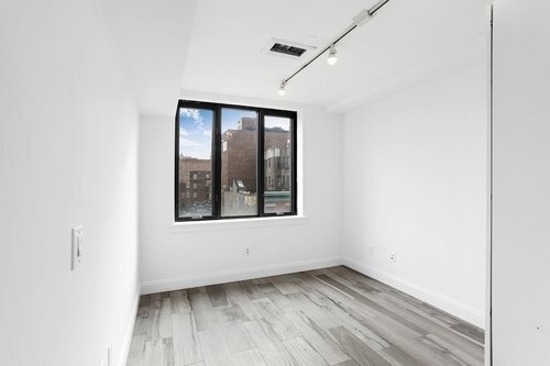 41 Avenue C - Photo 3