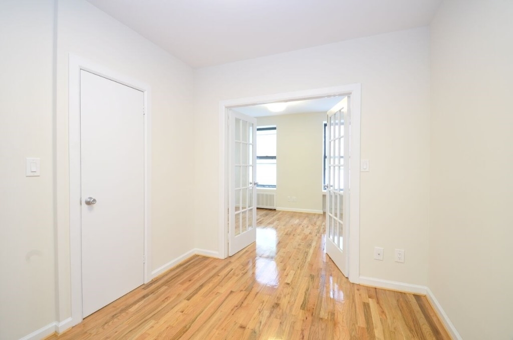 1167 Second Avenue - Photo 2