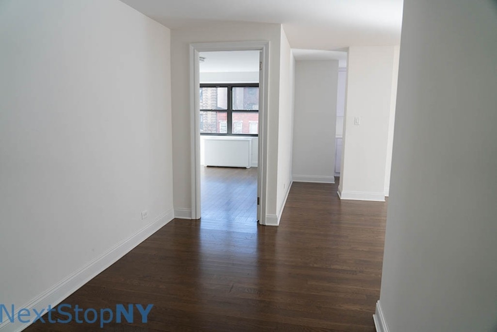 145 East 16th Street - Photo 7