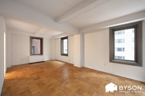 West 55th Street - Photo 1