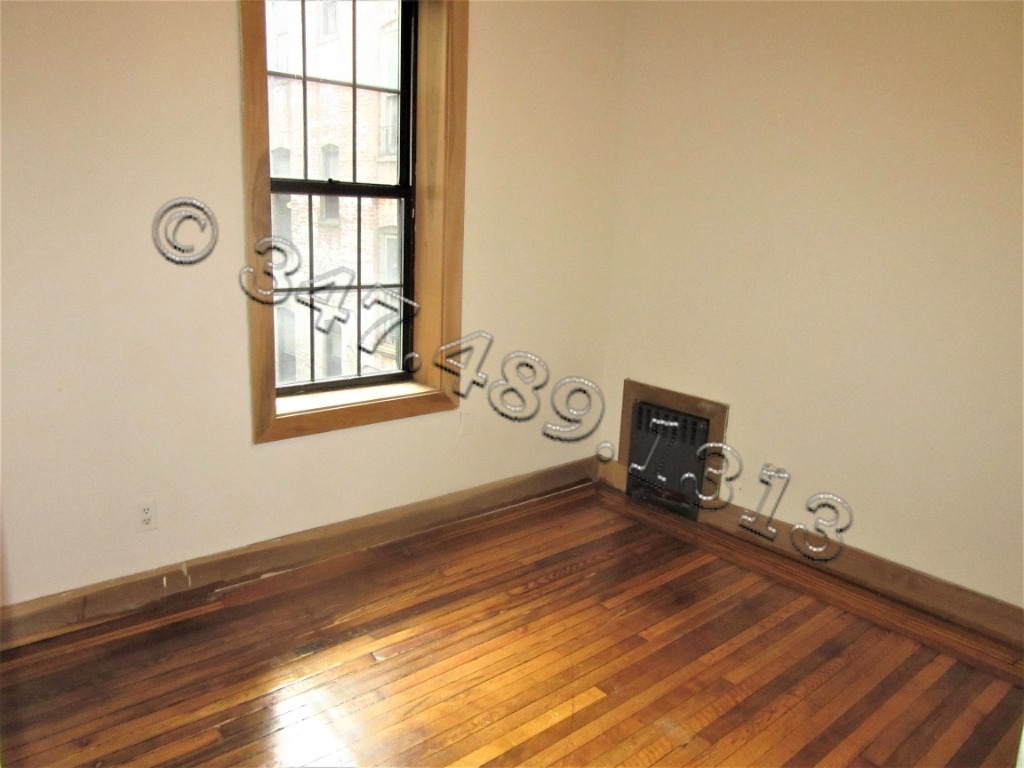 1140 St. Johns Pl.  - Photo 4