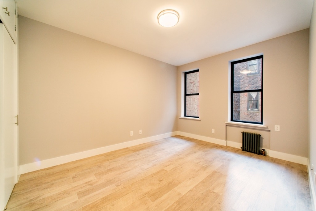 502 West 152nd Street - Photo 1