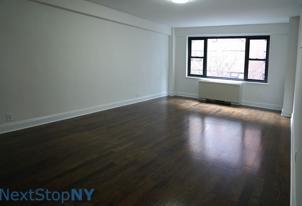 405 East 56th Street - Photo 3