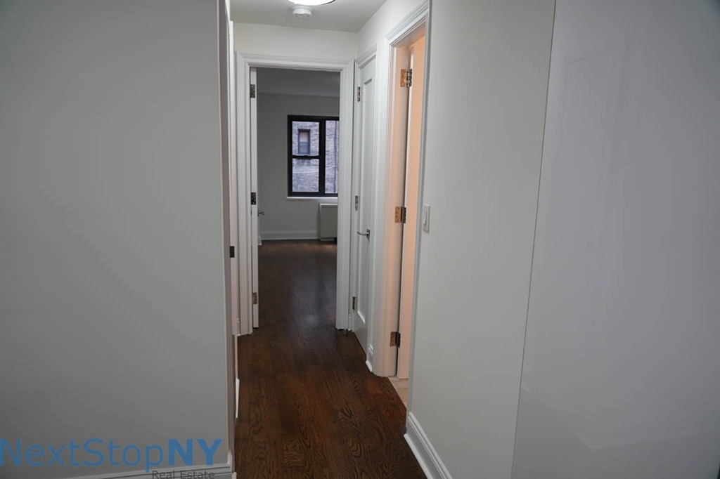 405 East 56th Street - Photo 9