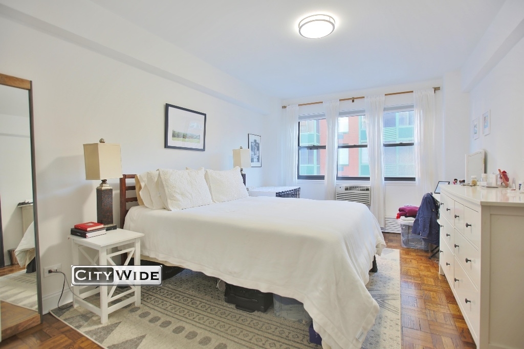 219 East 69th Street - Photo 1