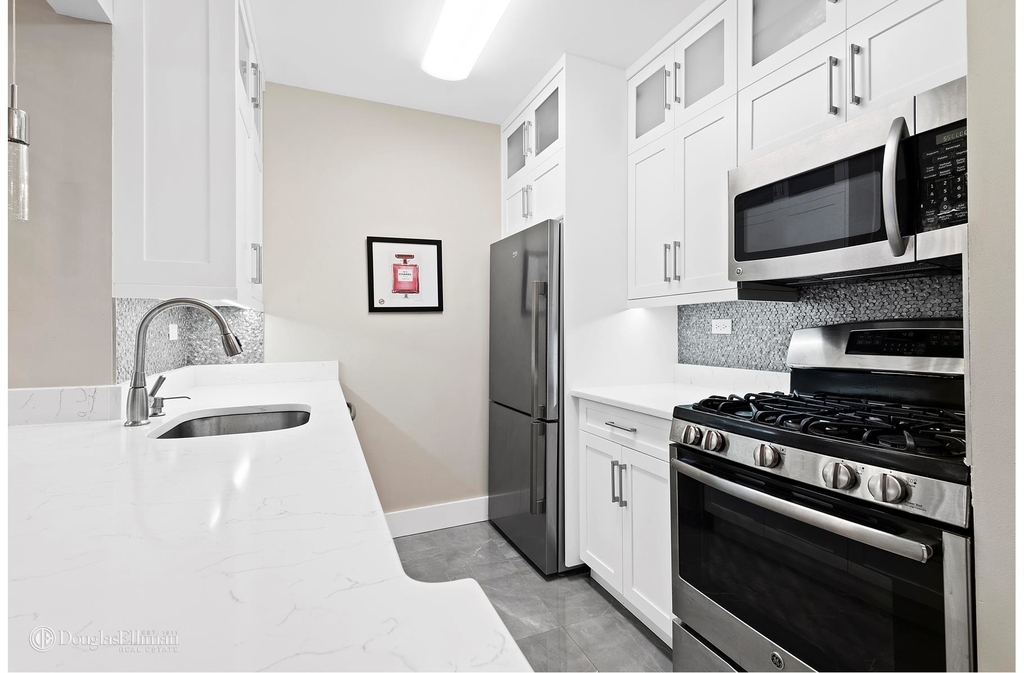 350 East 82nd St - Photo 1