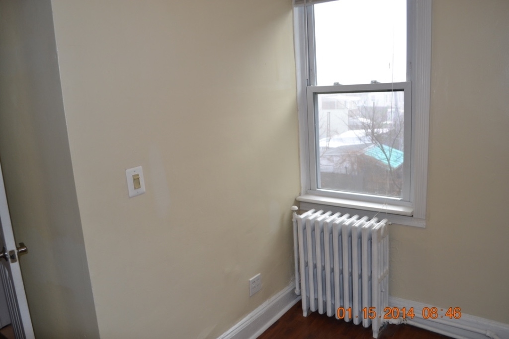 8208 54th Ave. - Photo 3