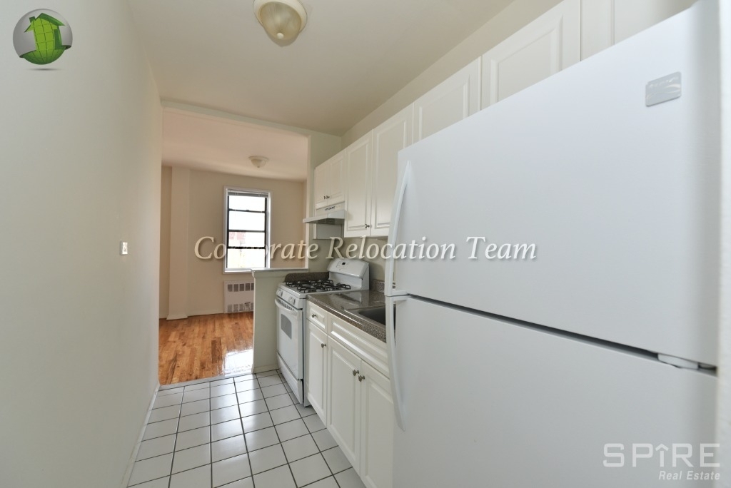 30-91 Crescent Street, Astoria Ny 11102 - Photo 5