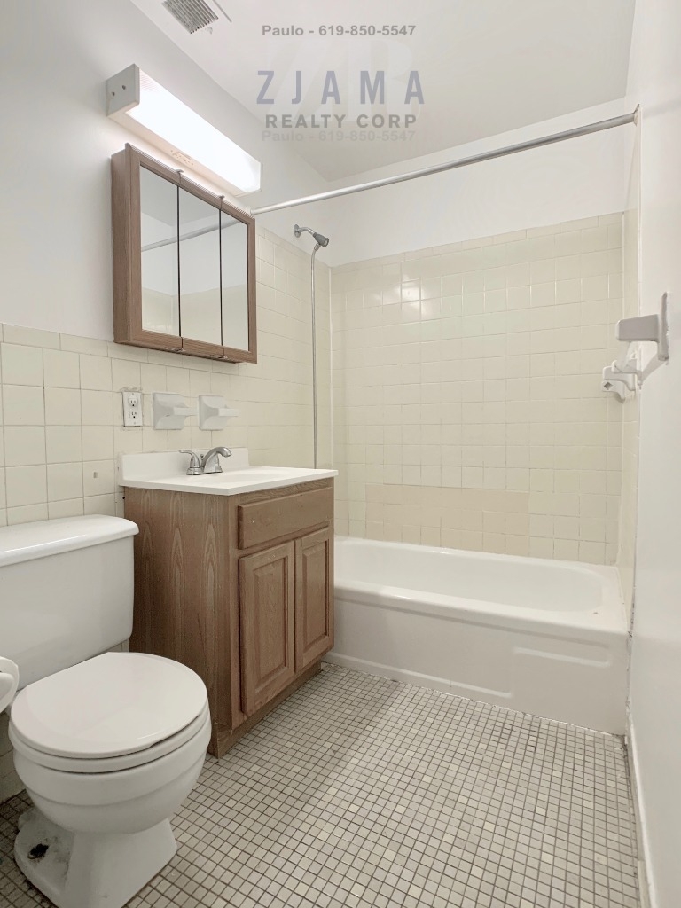 148 Parkside Ave  - Photo 4