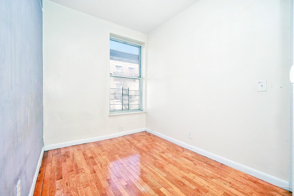 536 West 143rd Street - Photo 4