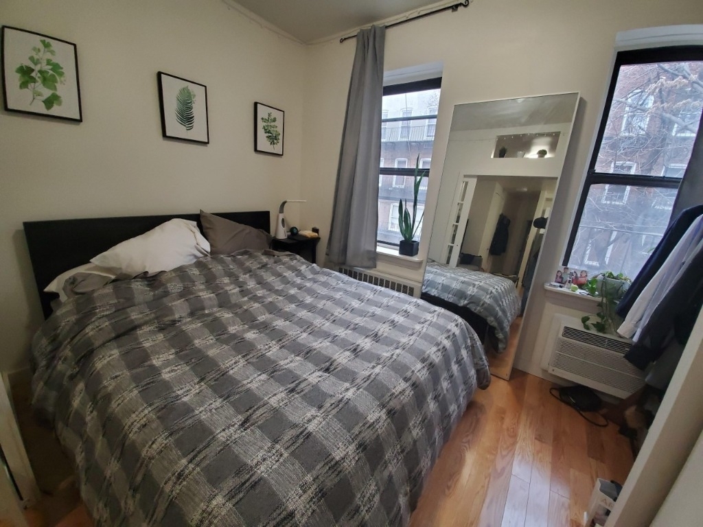 335 east 81 - Photo 2