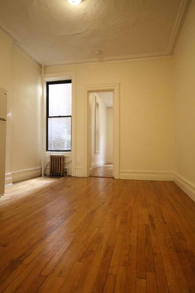 66 W 106th St  - Photo 5