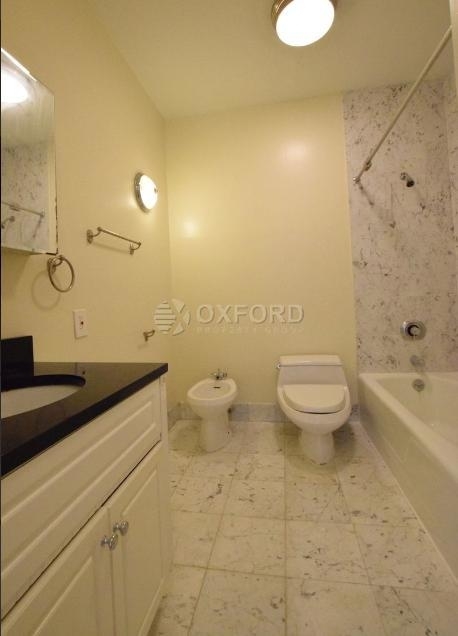 303 East 43rd Street - Photo 5