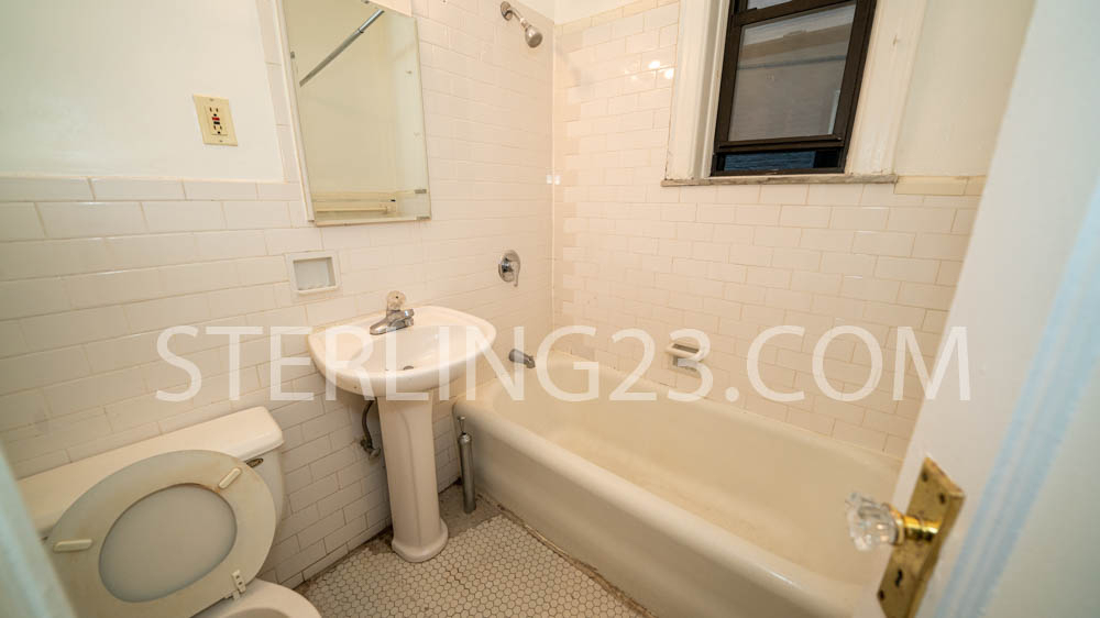 23-25 31st Avenue, Astoria, Ny, 11106 - Photo 2