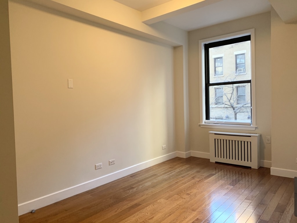 400 East 58th Street - Photo 2