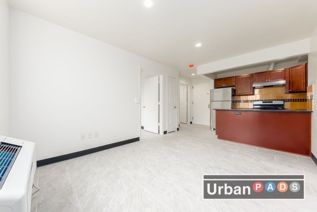 461 Winthrop Street #2D - Photo 1