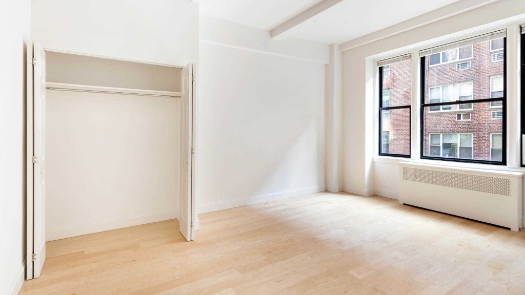 	228 West 71st Street - Photo 7