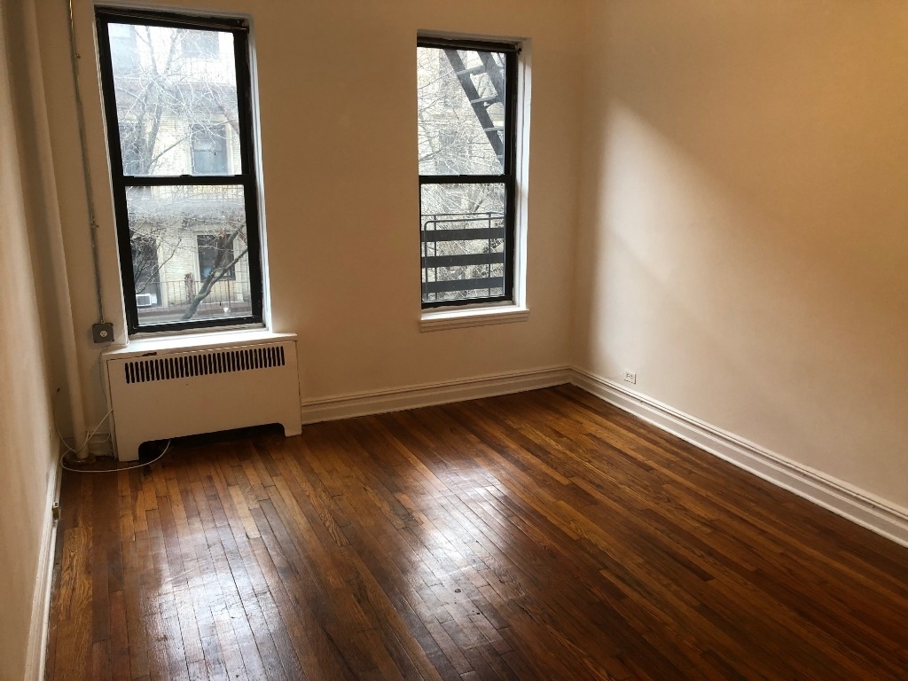 214 W 102nd - Photo 0