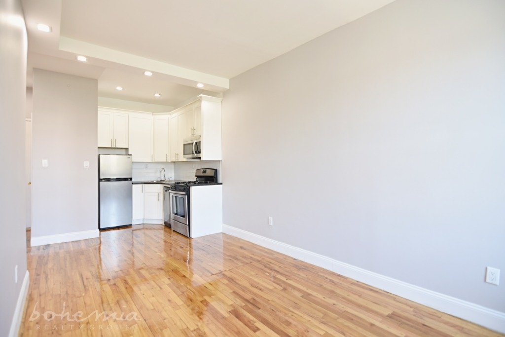 1833 7th Avenue - Photo 3