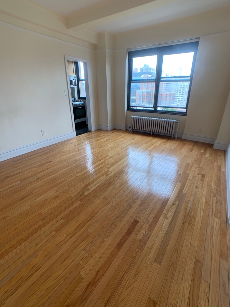 166 second avenue  - Photo 4