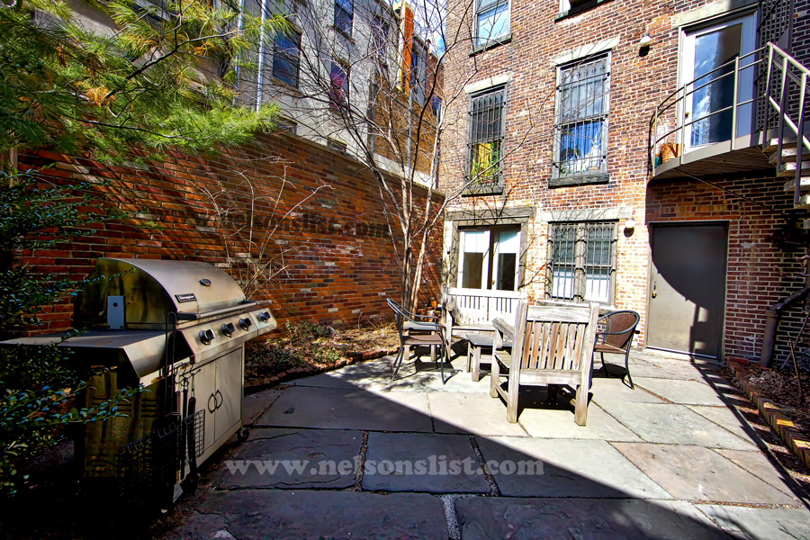 12 St Johns Place - Photo 0