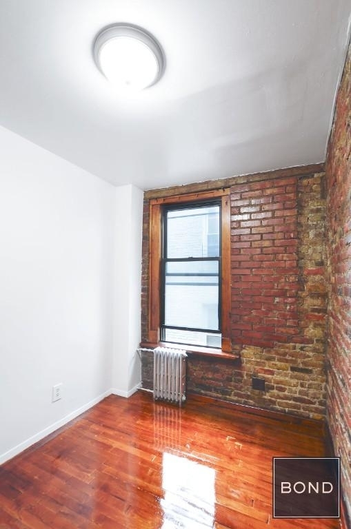 280 Mulberry Street - Photo 3