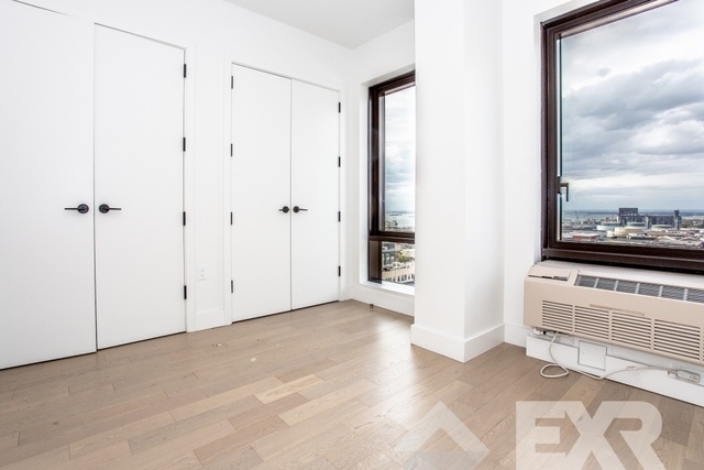 635 4th Avenue - Photo 2