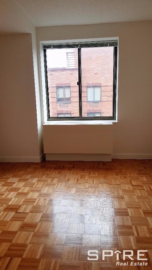 333 East 102nd Street - Photo 8