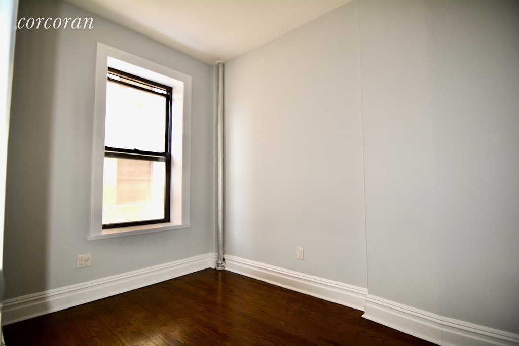 601 West 160th Street - Photo 4