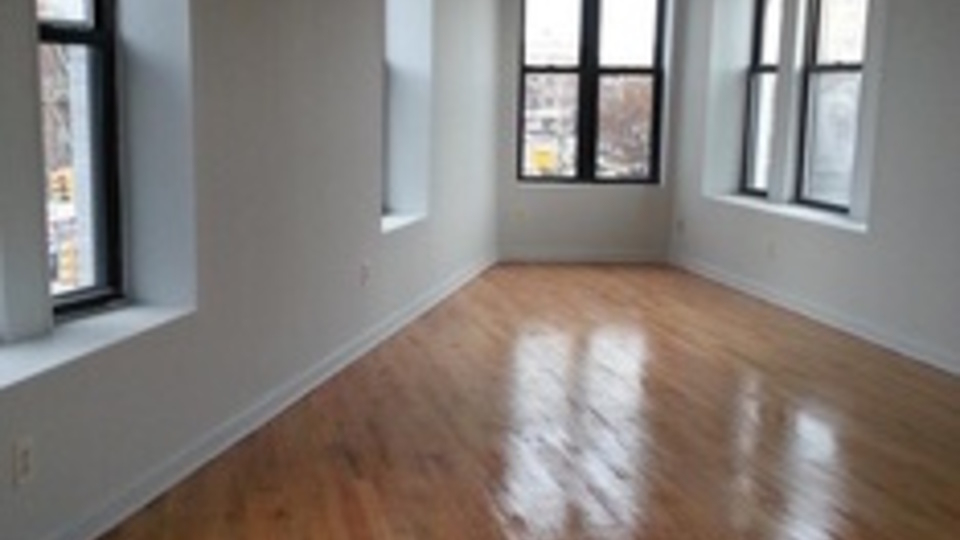 1300 Flatbush Ave - Photo 4