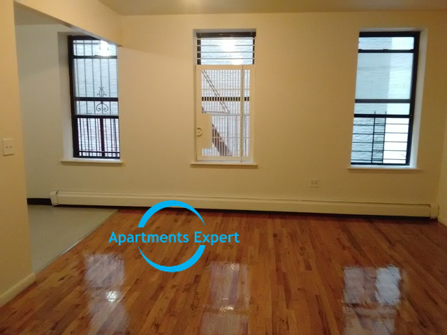 302 West 148th St - Photo 5