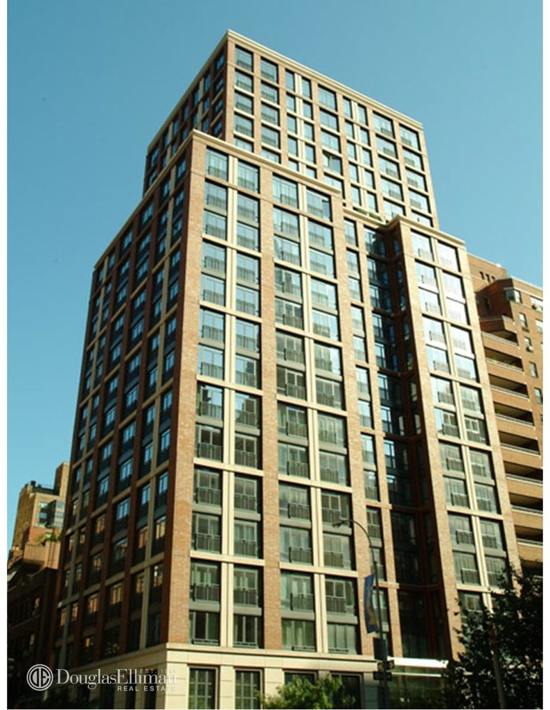 45 Park Avenue - Photo 4